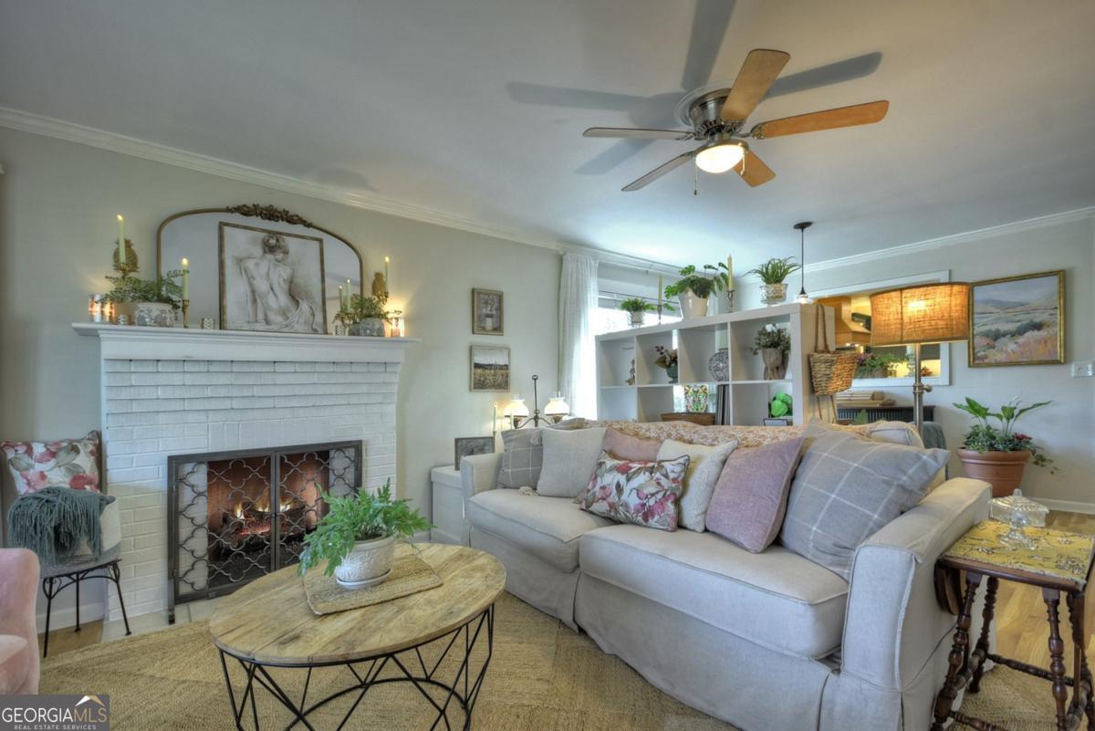 456 La Vista Drive Blue Ridge, GA 30513 - Photo 2 of 42