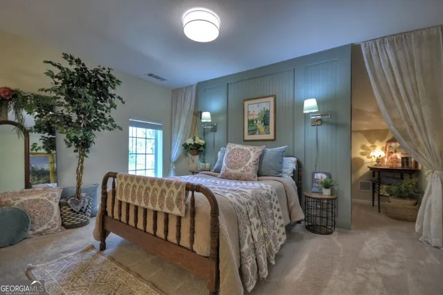 $477,850 | 456 La Vista Drive, Blue Ridge, GA 30513