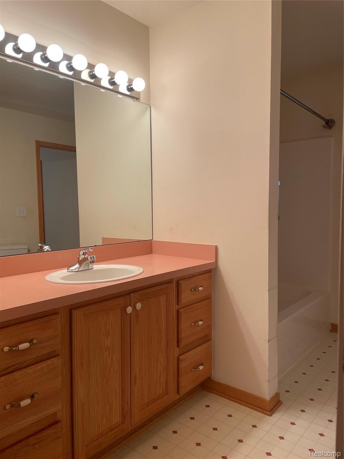 7762 East Ridge Drive Almont, MI 48003 - Photo 16 of 16 66A0EE6E-CA2B-4F6D-9B69-C029D77866AD.jpeg