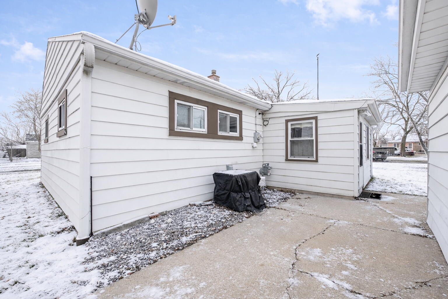 3471 South 66th Street Milwaukee, WI 53219 - Photo 19 of 20 Central Air