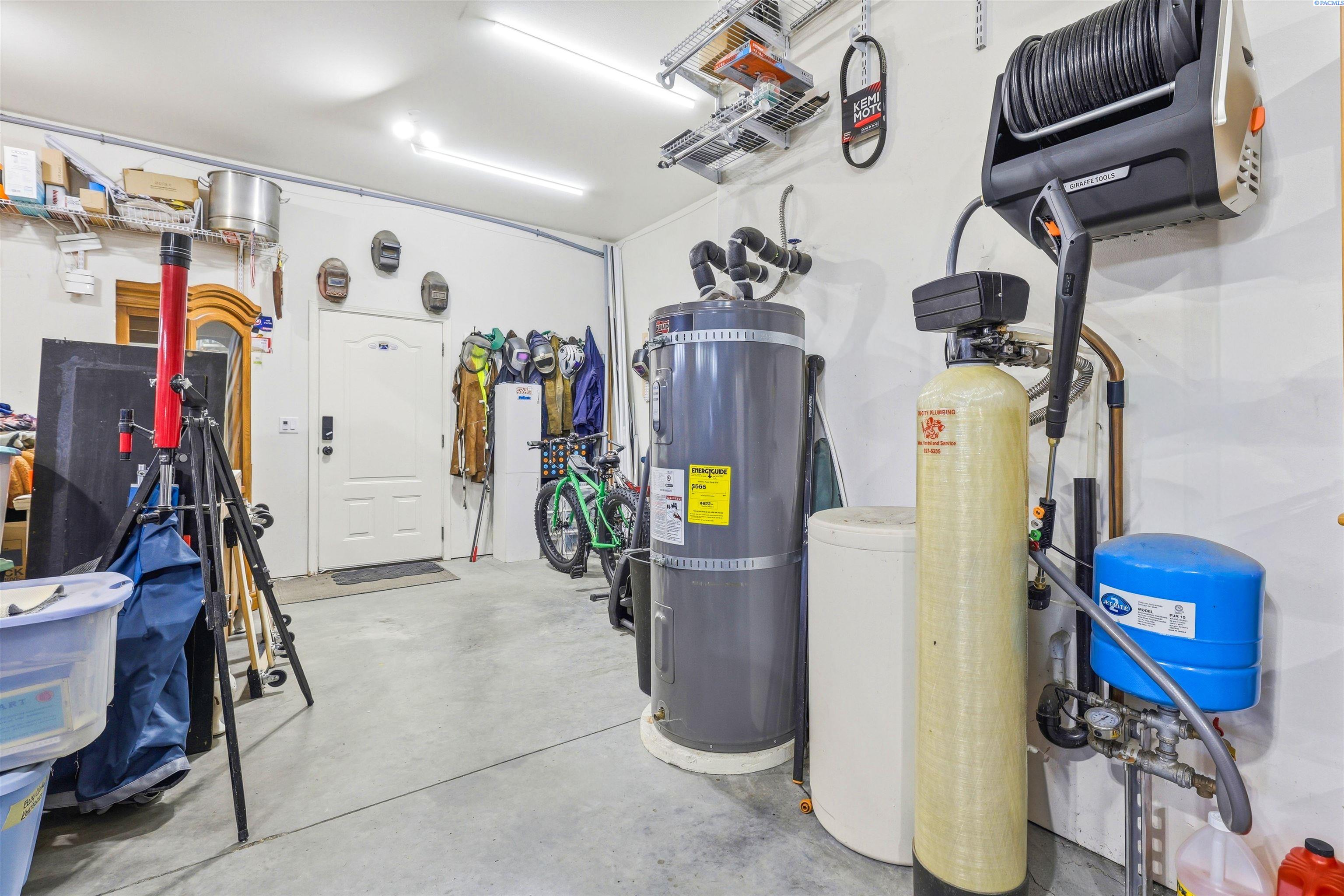 210704 East Schuster Road Kennewick, WA 99337 - Photo 30 of 48 Gallery Image 30