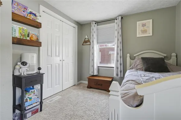 $230,000 | 6417 Helen Street, South Park, PA 15129