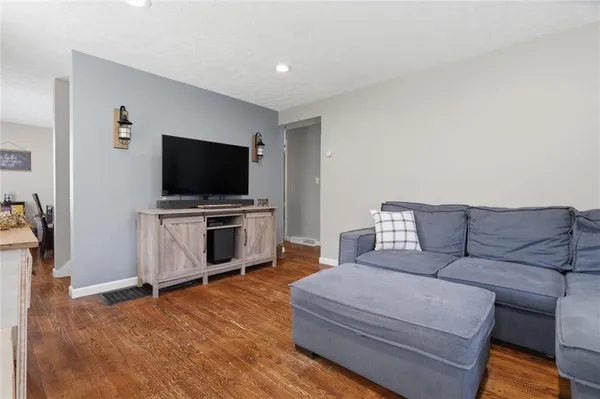 $230,000 | 6417 Helen Street, South Park, PA 15129