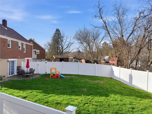 $230,000 | 6417 Helen Street, South Park, PA 15129