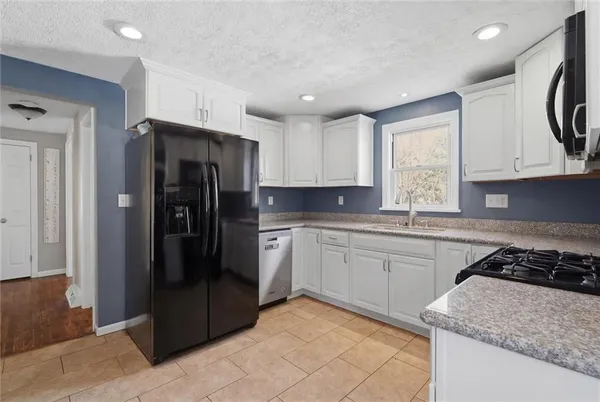 $230,000 | 6417 Helen Street, South Park, PA 15129