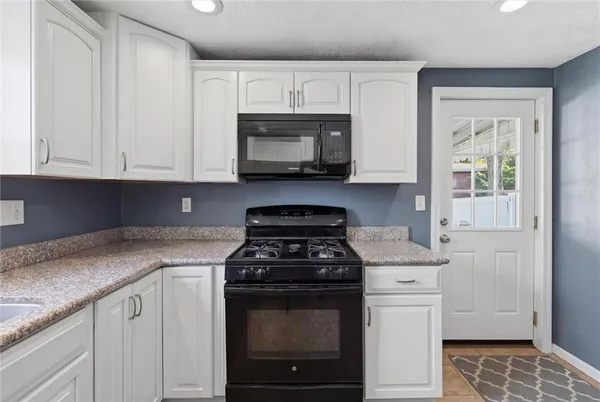 $230,000 | 6417 Helen Street, South Park, PA 15129
