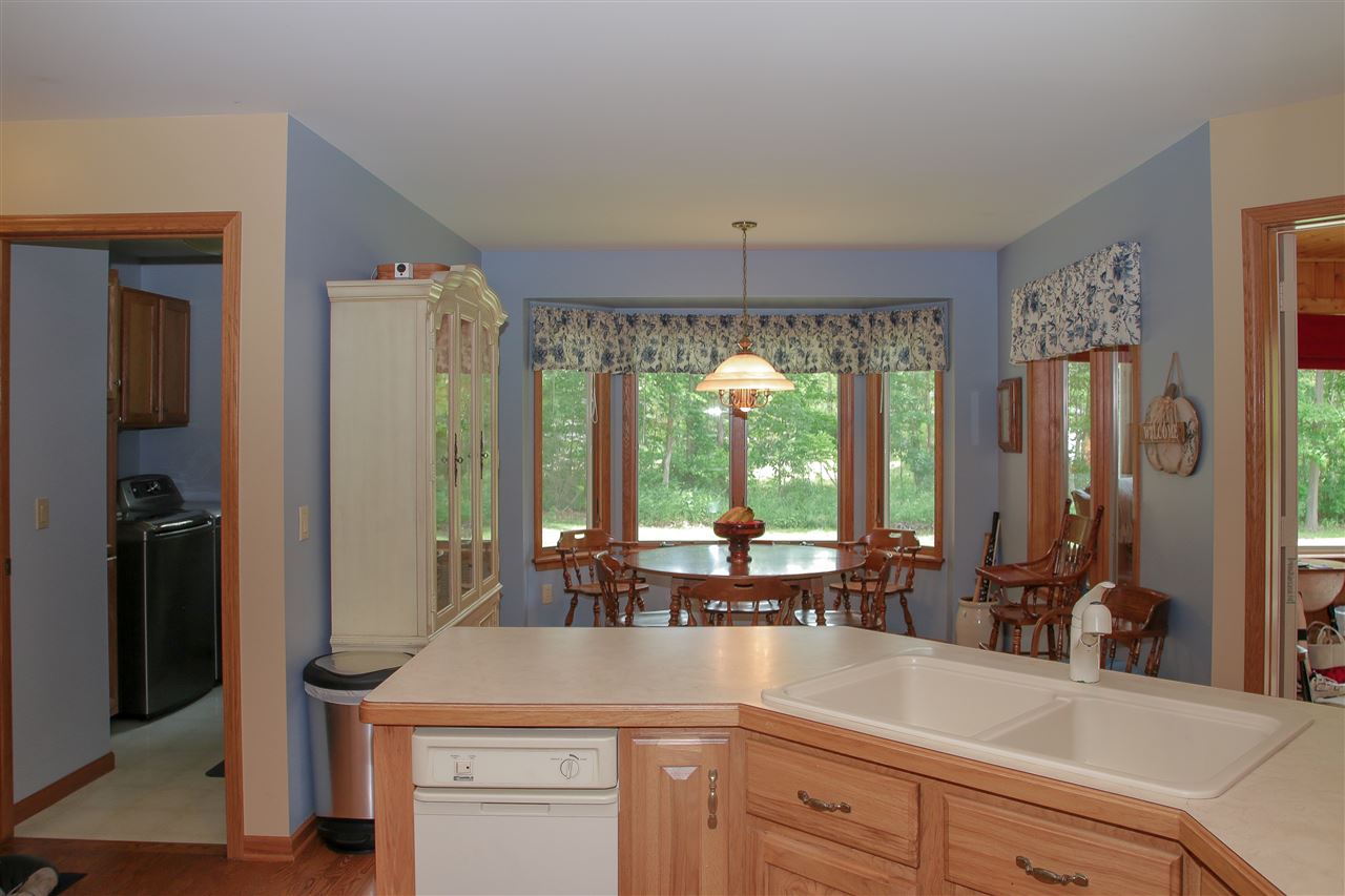 5254 Duffield Road Flushing, MI 48433 - Photo 20 of 57 31384060-19.JPG