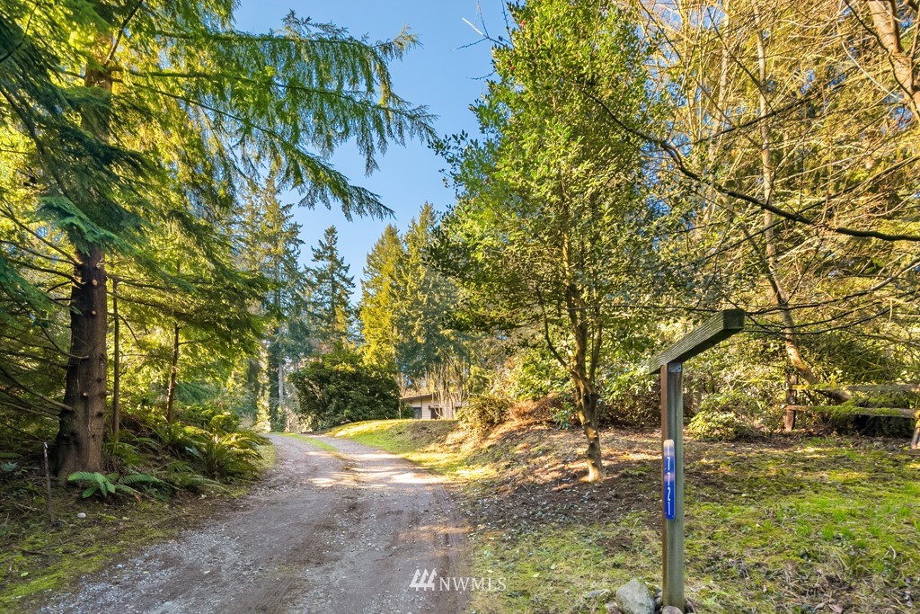 17721 Beall Road Southwest Vashon, WA 98070 - Photo 35 of 35 a view of a yard with plants