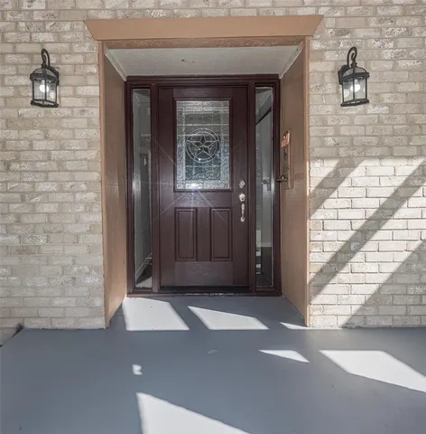 $2,800 | 13128 Kerr Trail, Farmers Branch, TX 75244