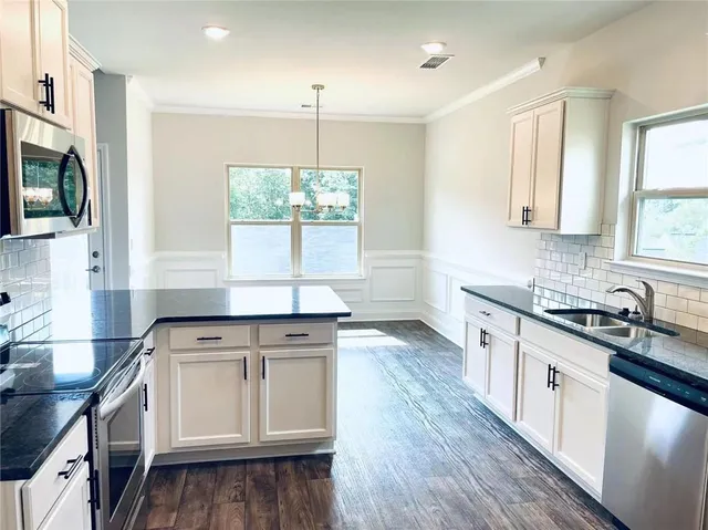 $324,800 | 2234 Remington Drive, Commerce, GA 30529