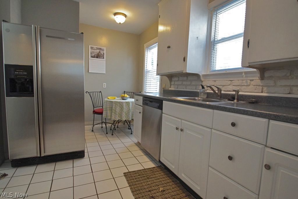 2308 Allison Road University Heights, OH 44118 - Photo 4 of 22