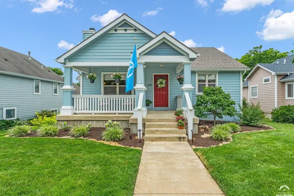 $445,000 | 405 Vine Drive, Lawrence, KS 66049