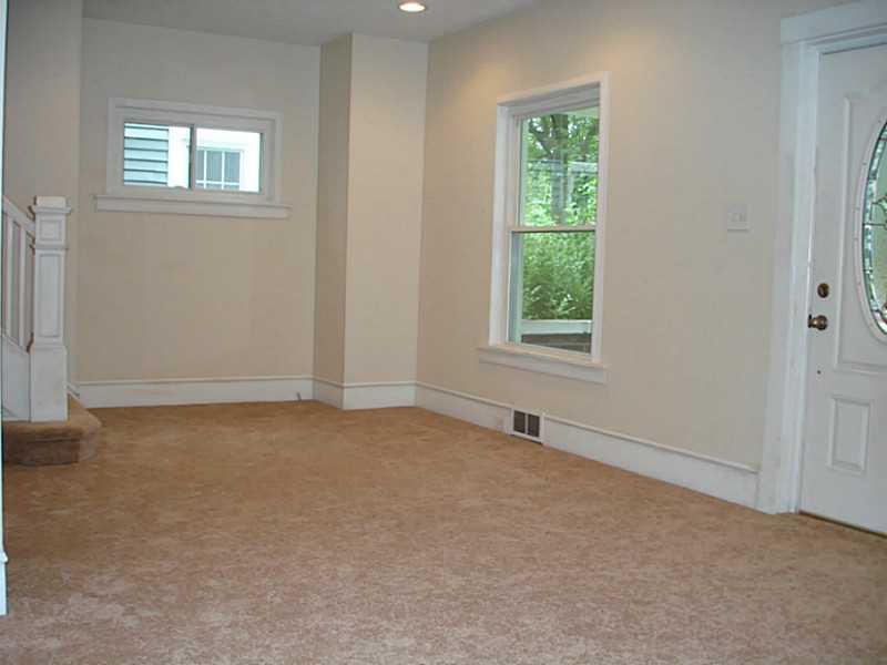 121 Freeport Road Aspinwall, PA 15215 - Photo 12 of 20 Living Room. Large Area w/ Lots of Potential Options.