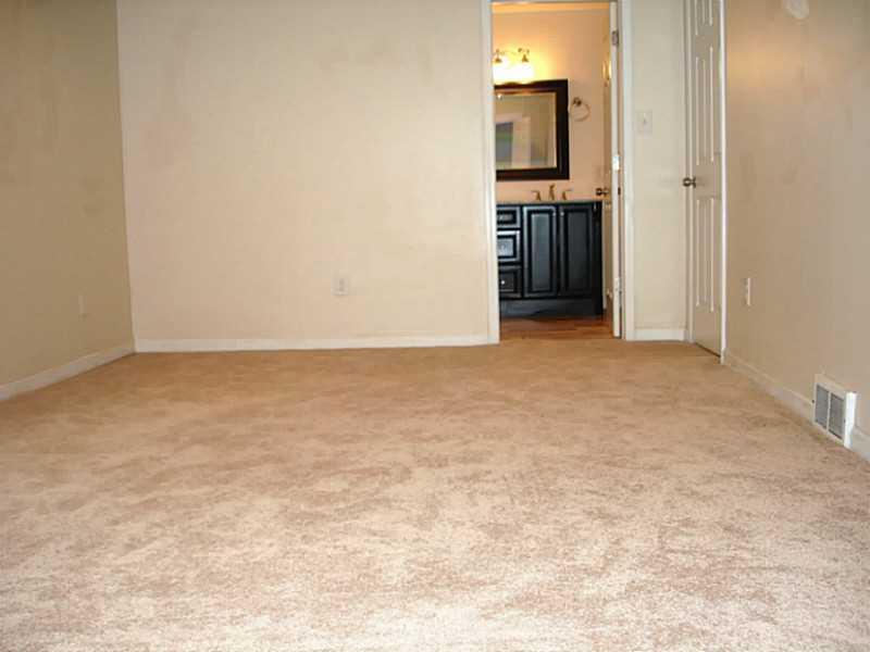 121 Freeport Road Aspinwall, PA 15215 - Photo 14 of 20 Master Bedroom. Huge First Floor Master Bedroom Suite.
