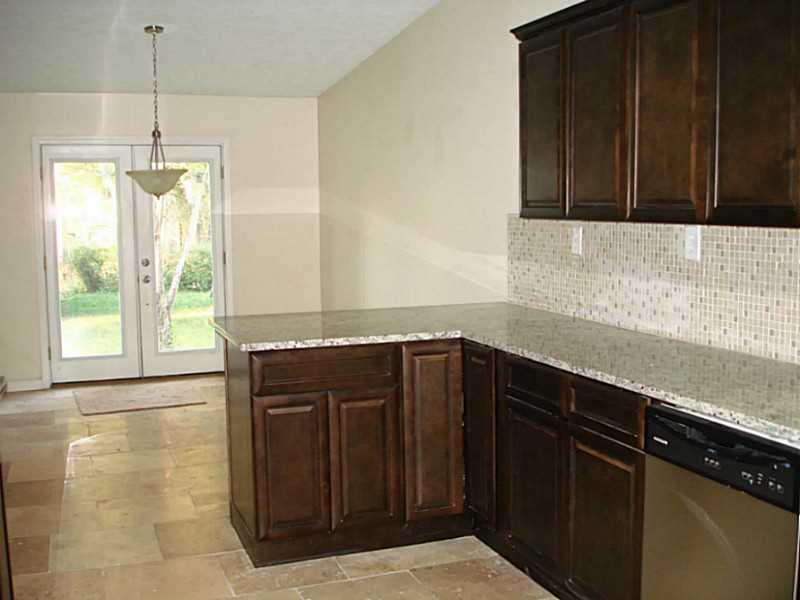 121 Freeport Road Aspinwall, PA 15215 - Photo 8 of 20 Cafeteria/Kitchen. Eat-in Kitchen Space Can be Used for Dining Room or Sitting area.