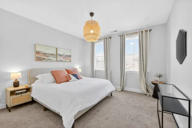 $1,025,000 | 3213 Vinemont Drive, Thompson's Station, TN 37179