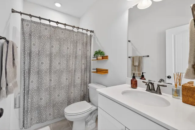 $1,025,000 | 3213 Vinemont Drive, Thompson's Station, TN 37179