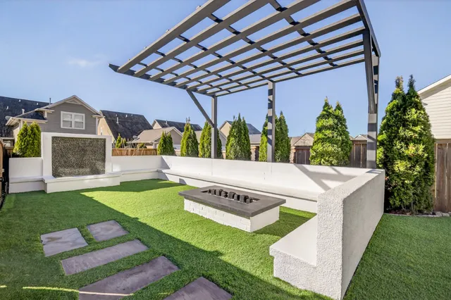 $1,025,000 | 3213 Vinemont Drive, Thompson's Station, TN 37179