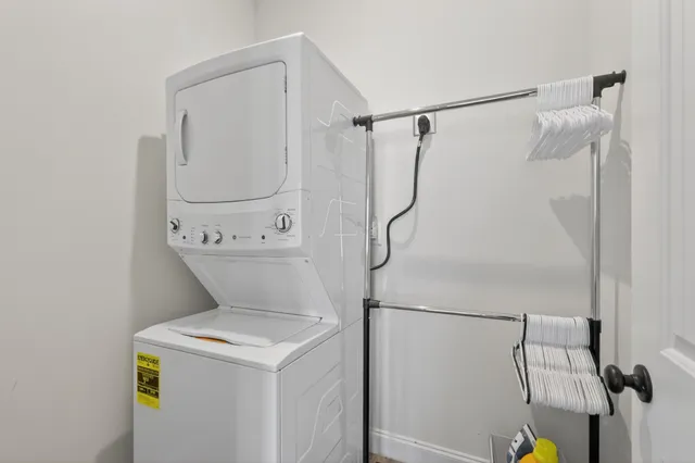 $1,025,000 | 3213 Vinemont Drive, Thompson's Station, TN 37179