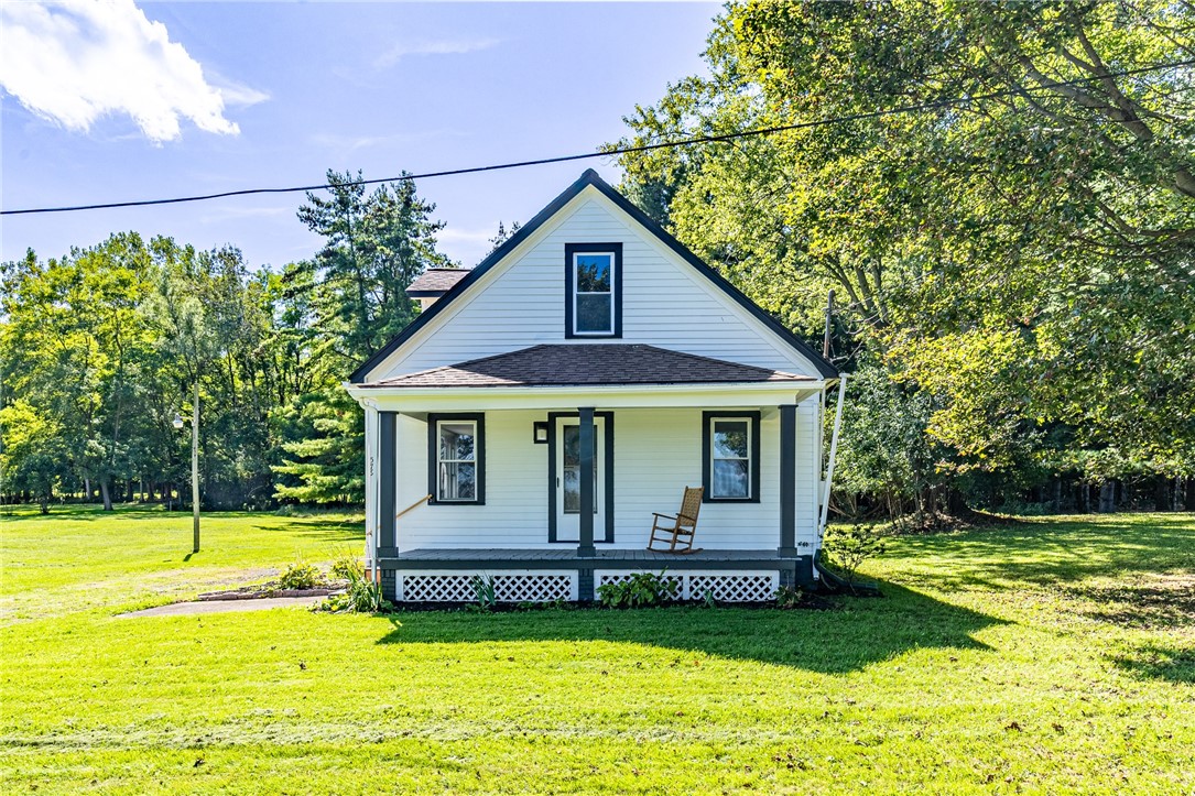 579 Filkins Road Arcadia, NY 14513 - Photo 4 of 38 Gallery Image 4