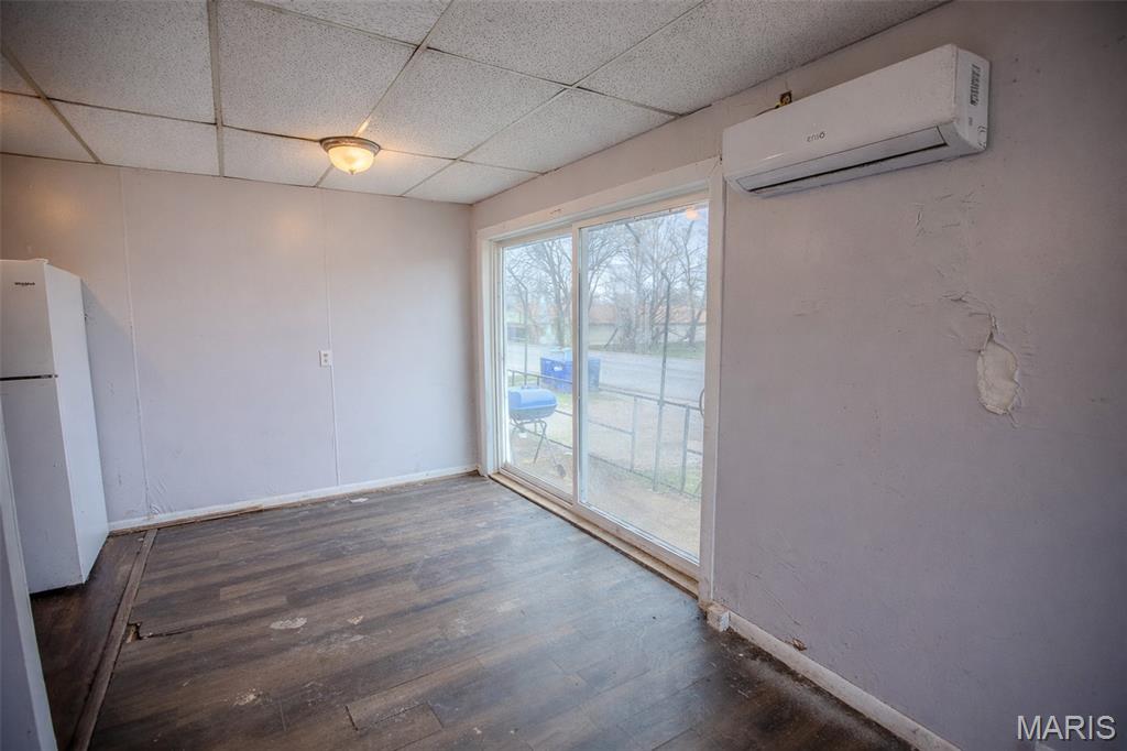 401 West Rolla Road Salem, MO 65560 - Photo 11 of 18