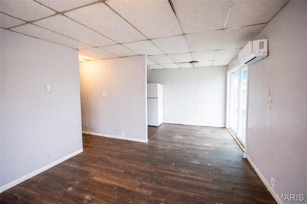 401 West Rolla Road Salem, MO 65560 - Photo 9 of 18