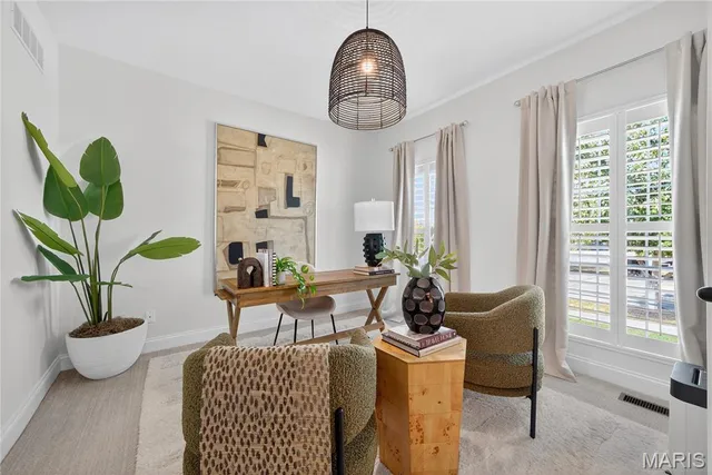 $639,900 | 355 Countryshire Drive, Lake St. Louis, MO 63367