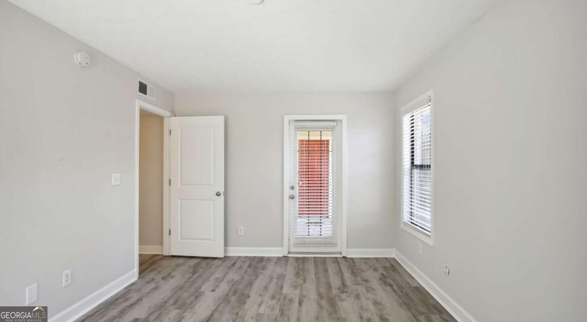 100 Pinhurst Drive, Unit 1118L Atlanta, GA 30339 - Photo 25 of 36