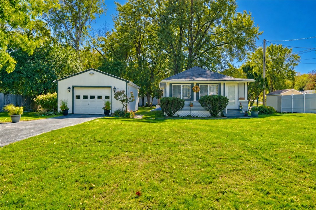135 Doncaster Road Brighton, NY 14623 - Photo 1 of 19 Gallery Image 1