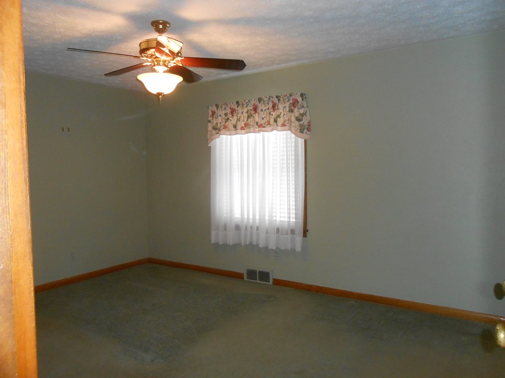164 South Main Street Seneca, PA 16346 - Photo 11 of 24