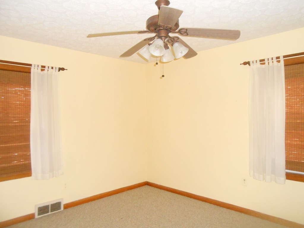 164 South Main Street Seneca, PA 16346 - Photo 12 of 24