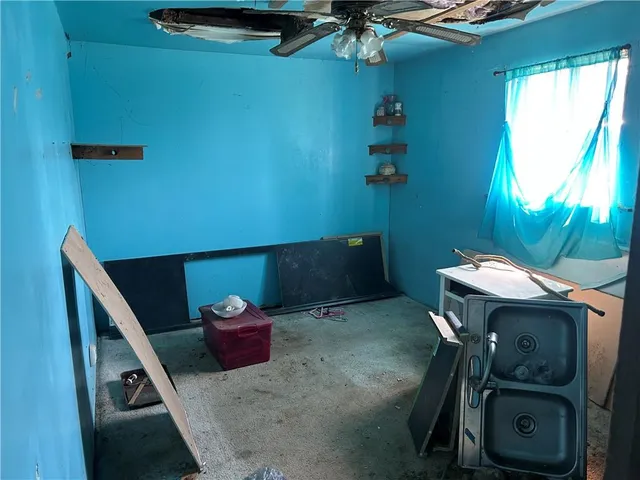 a close up of a shower