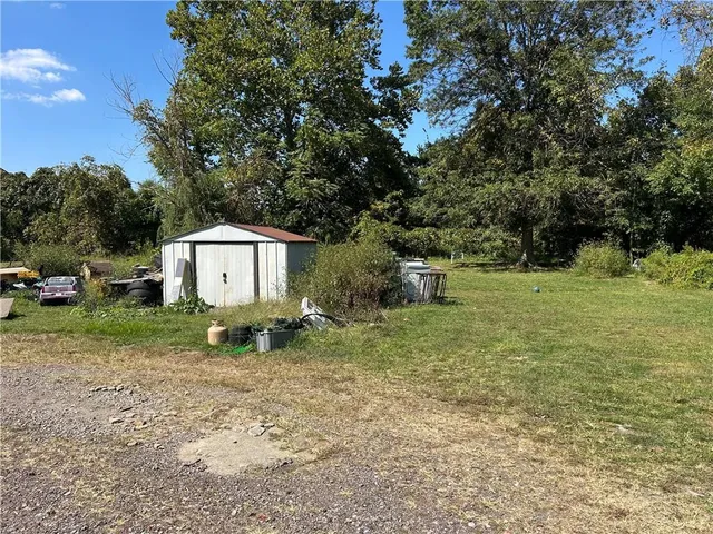 $18,000 | 50 Lyons Avenue, Fairchance, PA 15436