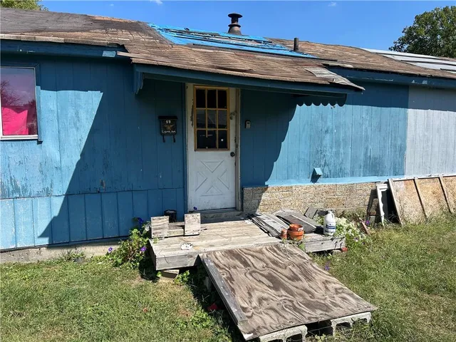 a view of outdoor space yard and patio