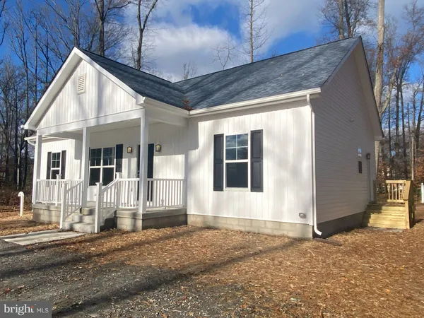 $450,000 | 143 Yorktown Boulevard, Locust Grove, VA 22508