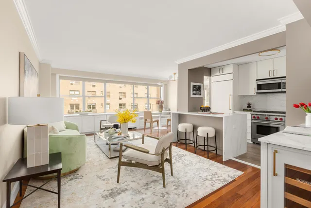 $1,750,000 | 230 East 79th Street, Unit 12CD | Upper East Side