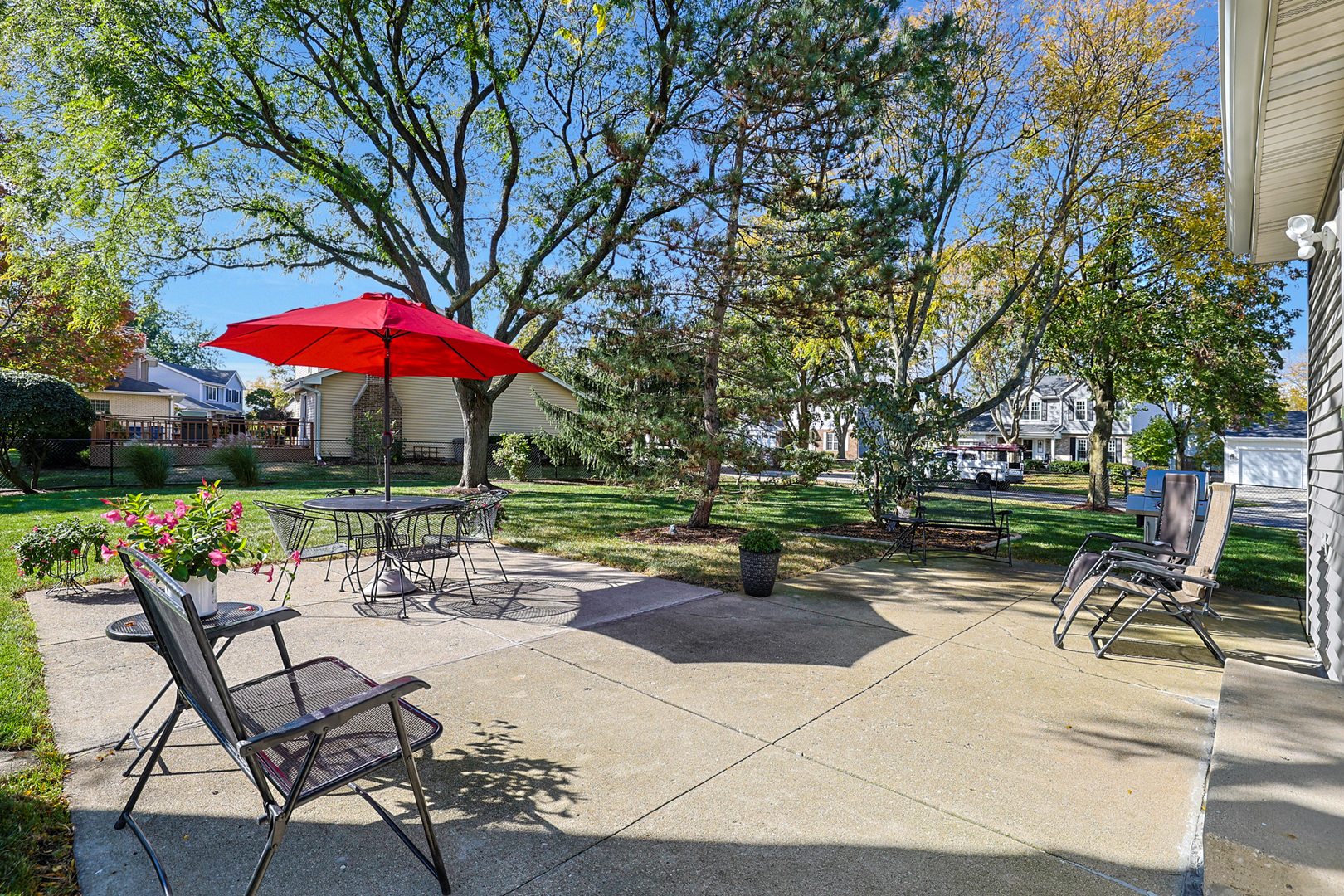 7232 Camden Road Downers Grove, IL 60516 - Photo 23 of 27 Gallery Image 23
