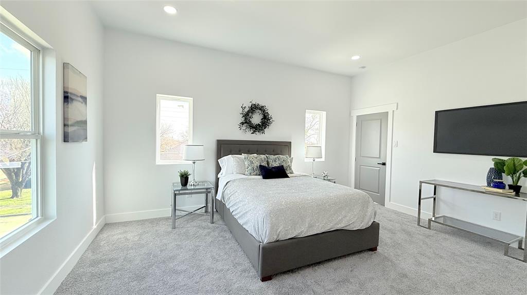 1505 Fordham Road Dallas, TX 75216 - Photo 12 of 24 Gallery Image 12