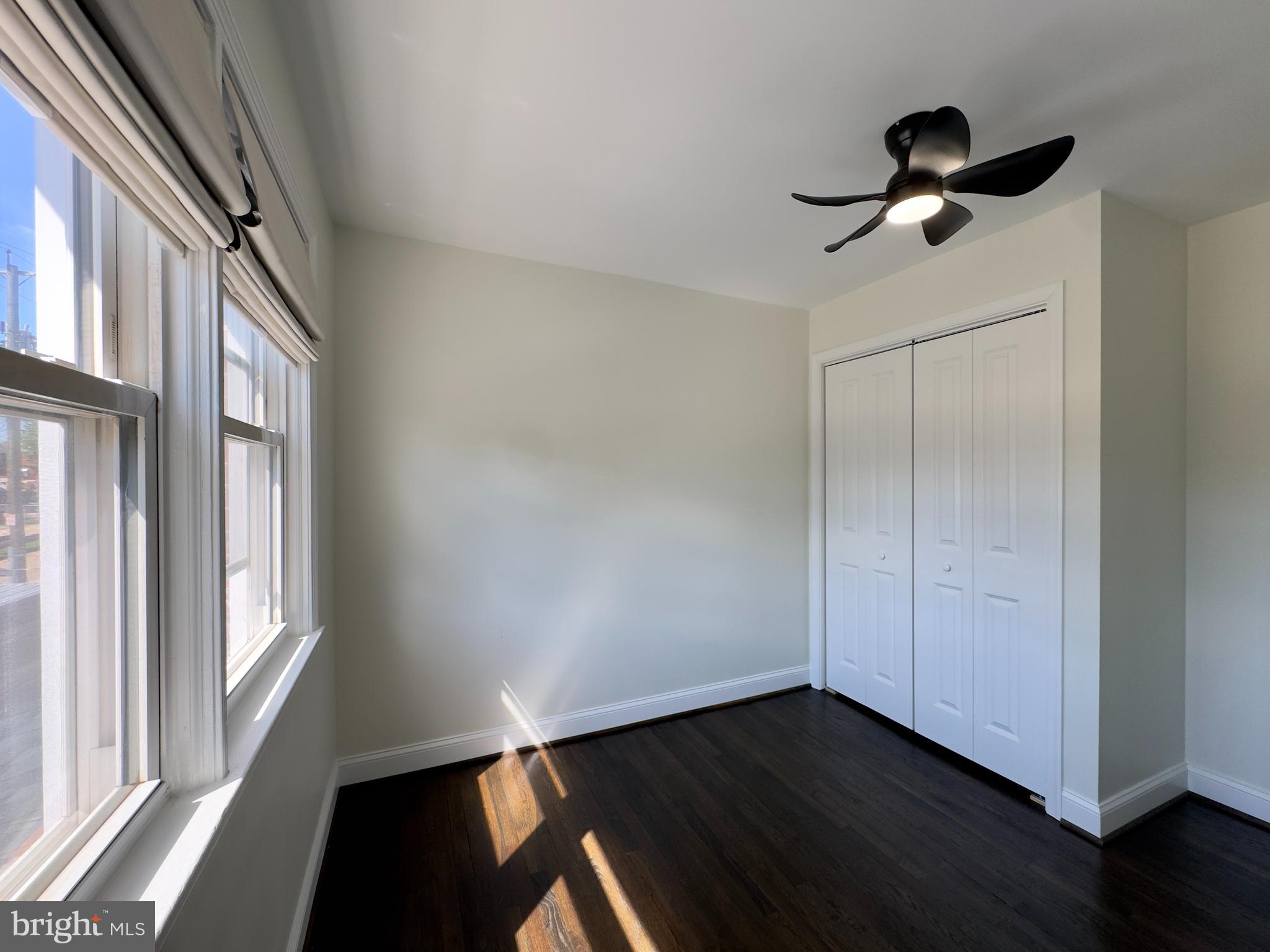 7319 Conley Street Baltimore, MD 21224 - Photo 4 of 28