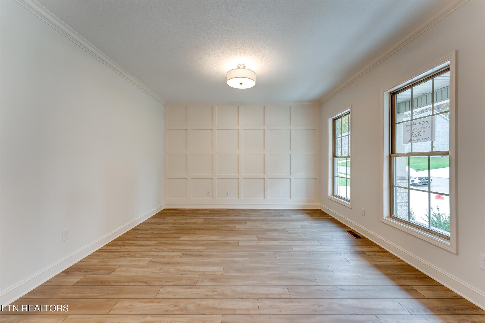 1323 Vale View Road Knoxville, TN 37922 - Photo 13 of 31 Gallery Image 13