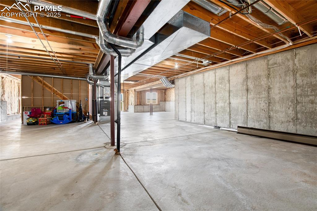 11100 Haskel Creek Road Larkspur, CO 80118 - Photo 37 of 49 a view of parking area