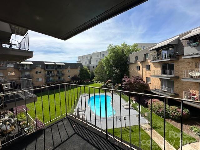 1323 Queens Road, Unit 313 Charlotte, NC 28207 - Photo 37 of 43 Gallery Image 37