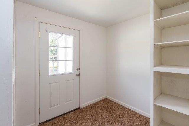 302 East Graves Road Spokane, WA 99218 - Photo 12 of 16