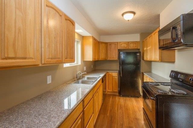 302 East Graves Road Spokane, WA 99218 - Photo 4 of 16