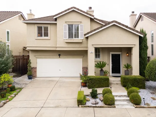 $890,000 | 125 Trent Drive, Napa, CA 94558