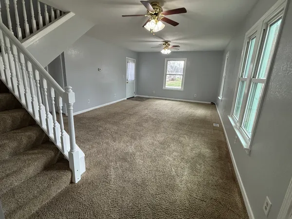 $221,500 | 359 West Orleans Street, Paxton, IL 60957