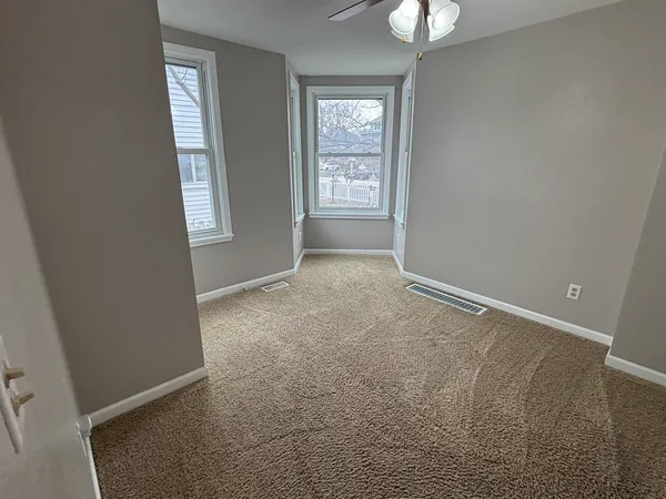 $221,500 | 359 West Orleans Street, Paxton, IL 60957