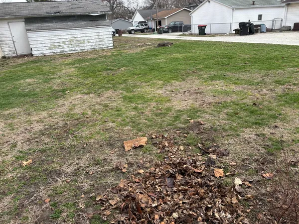 $221,500 | 359 West Orleans Street, Paxton, IL 60957