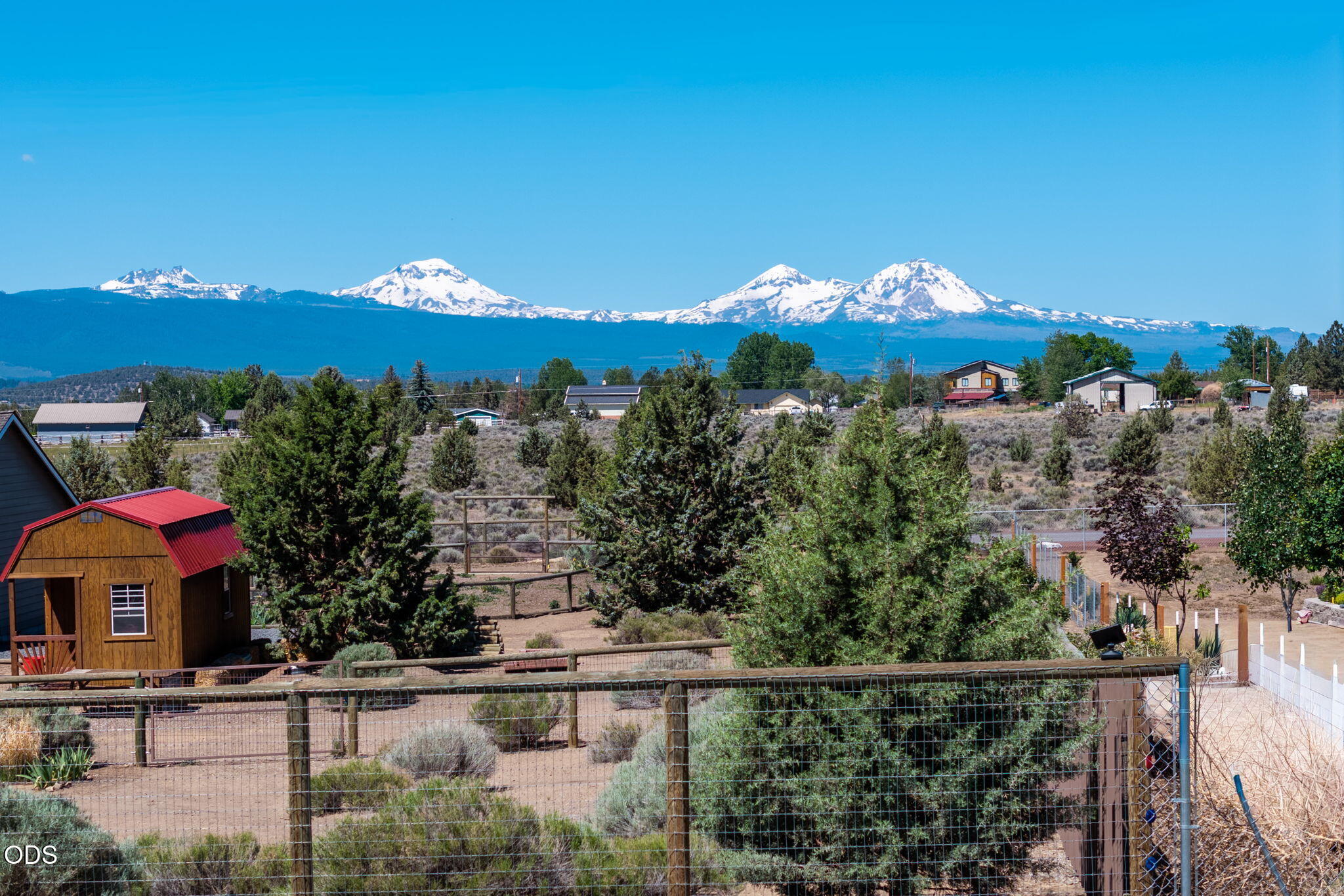 20810 89th Street Bend, OR 97703 - Photo 13 of 87