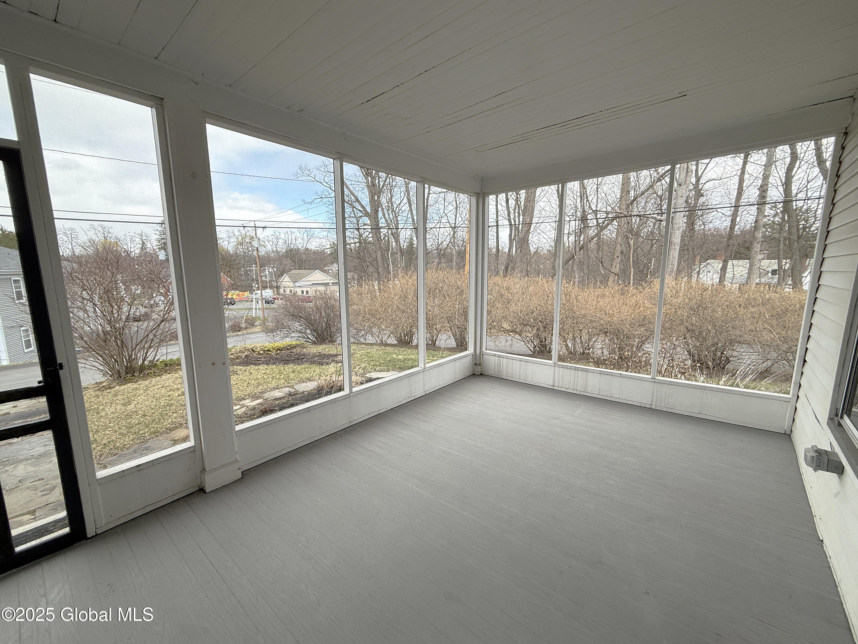 6 Grove Street Bethlehem, NY 12159 - Photo 2 of 68 6GroveSt (19)